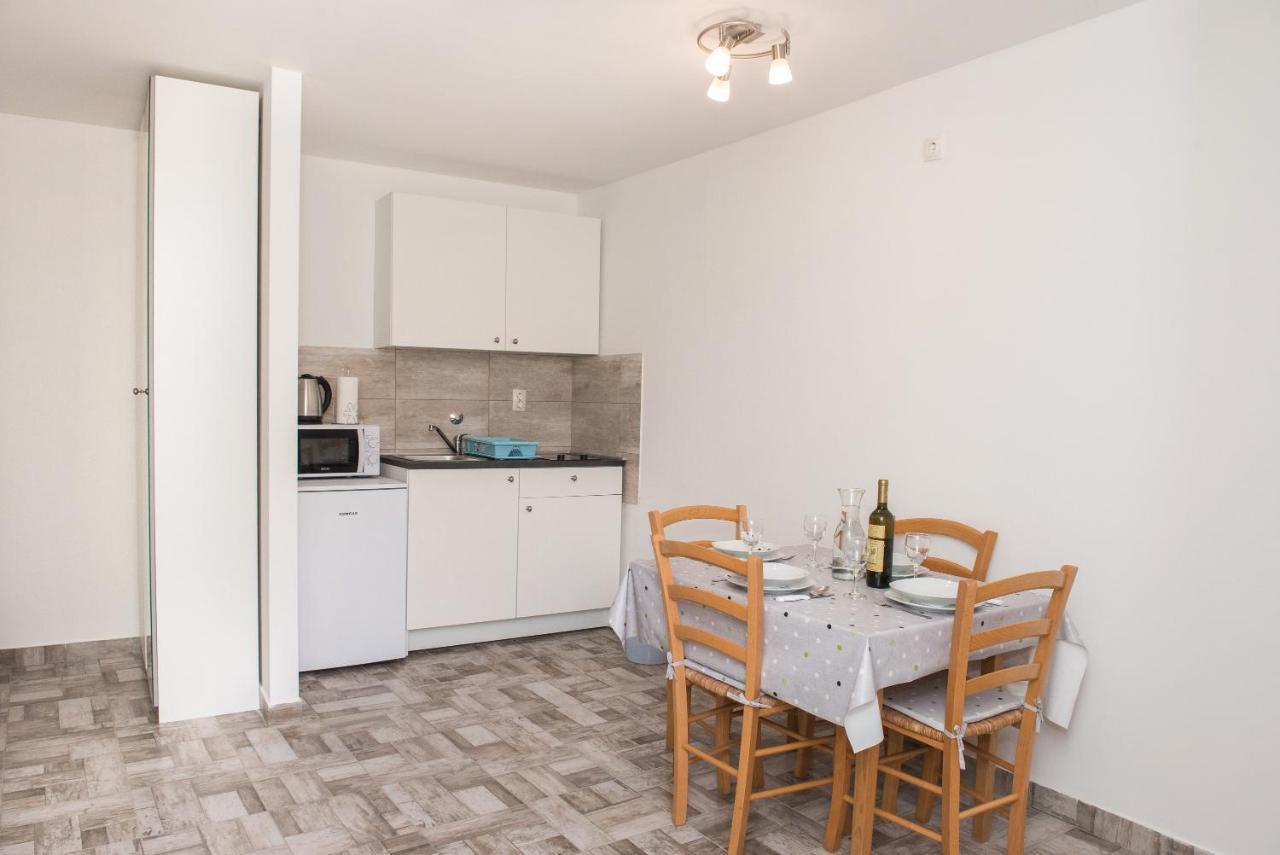 Studio Apartment Bilic Šibenik Exterior foto